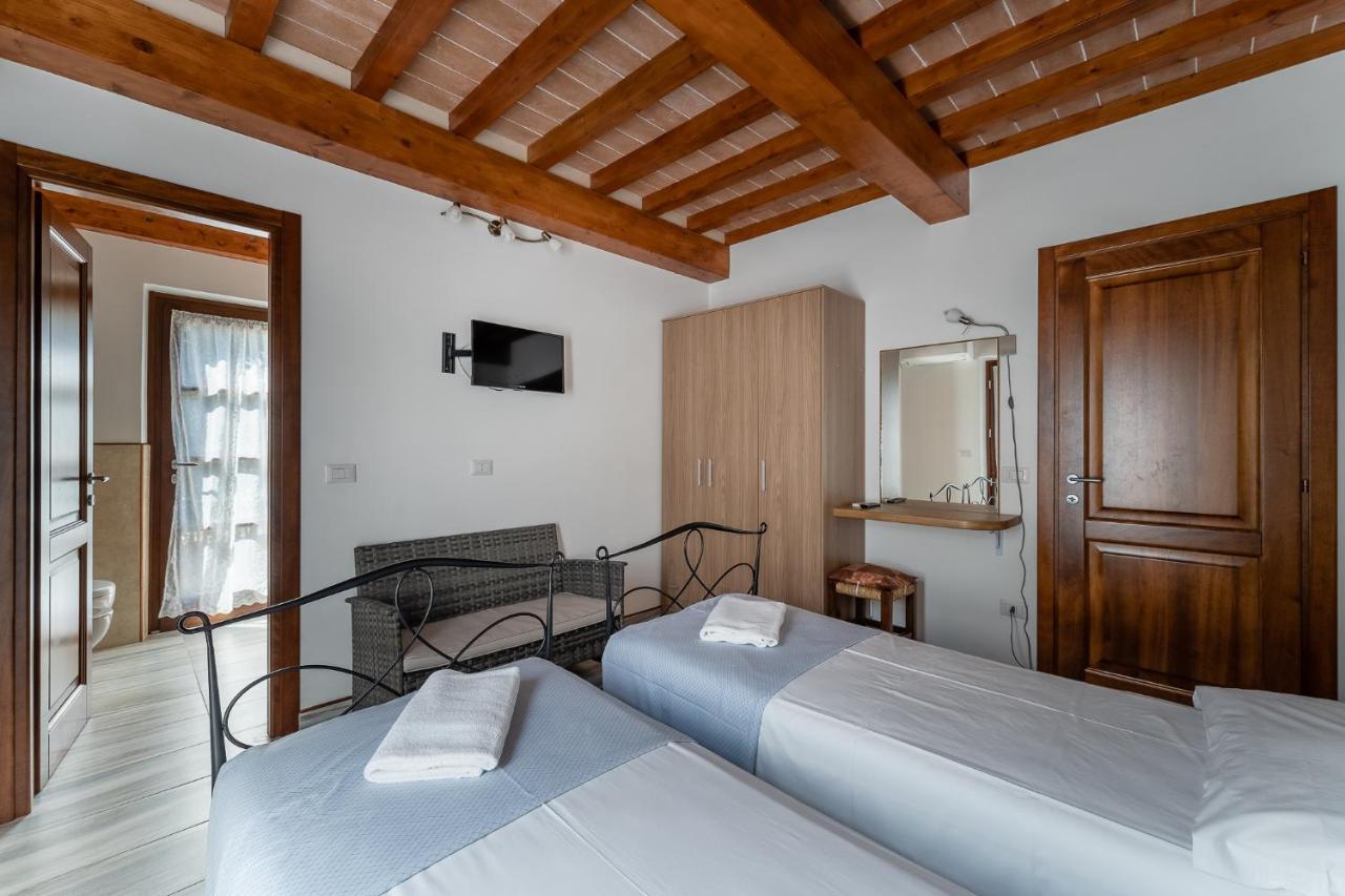 Hotel Delfino Проккьо Екстер'єр фото